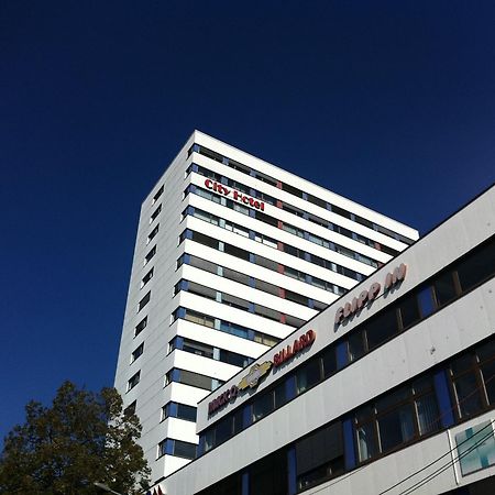 City Hotel ハイルブロン エクステリア 写真